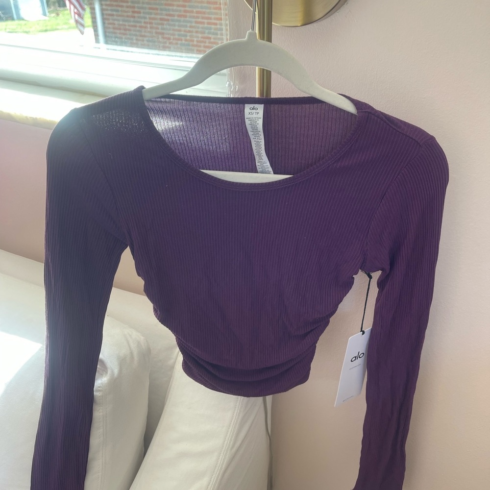 ALO Yoga gather long sleeve